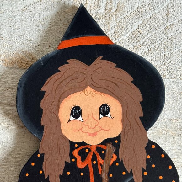 Vintage Hand Painted Folk Art Witch Door Hanger - 90s Halloween Decor - Picture 2 of 10